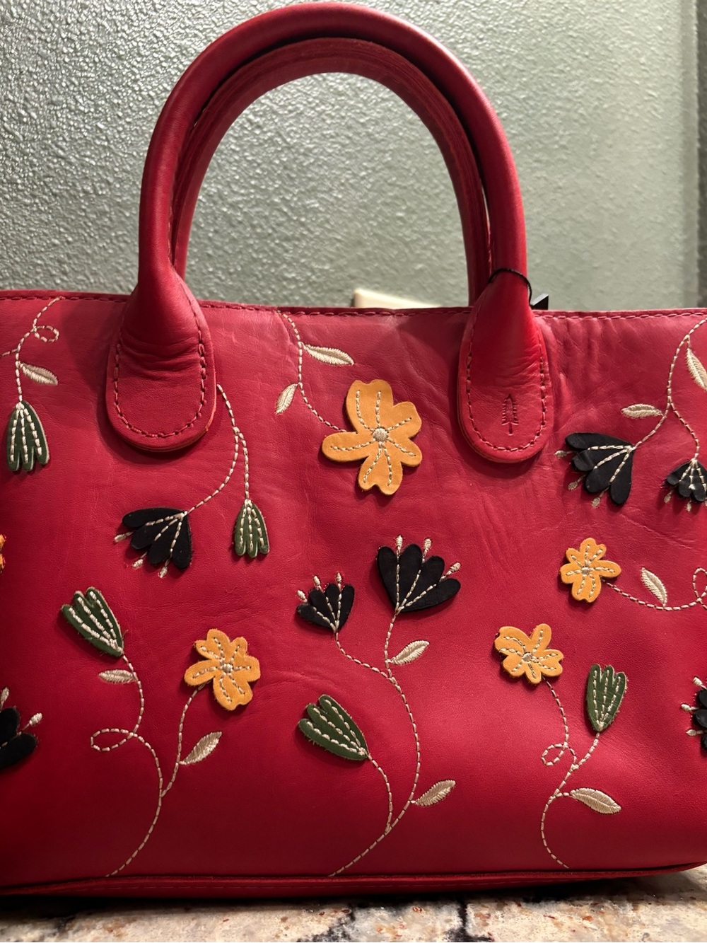 Portland Leather Limited Edition Magnetic Snap Folklore In Ruby - NEW